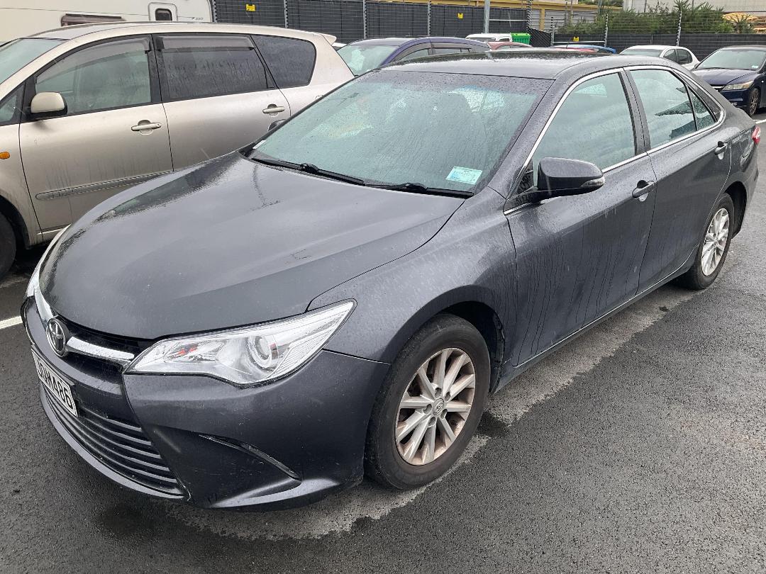 Photo '4' of Toyota Camry GL Photo '4' of Toyota Camry GL