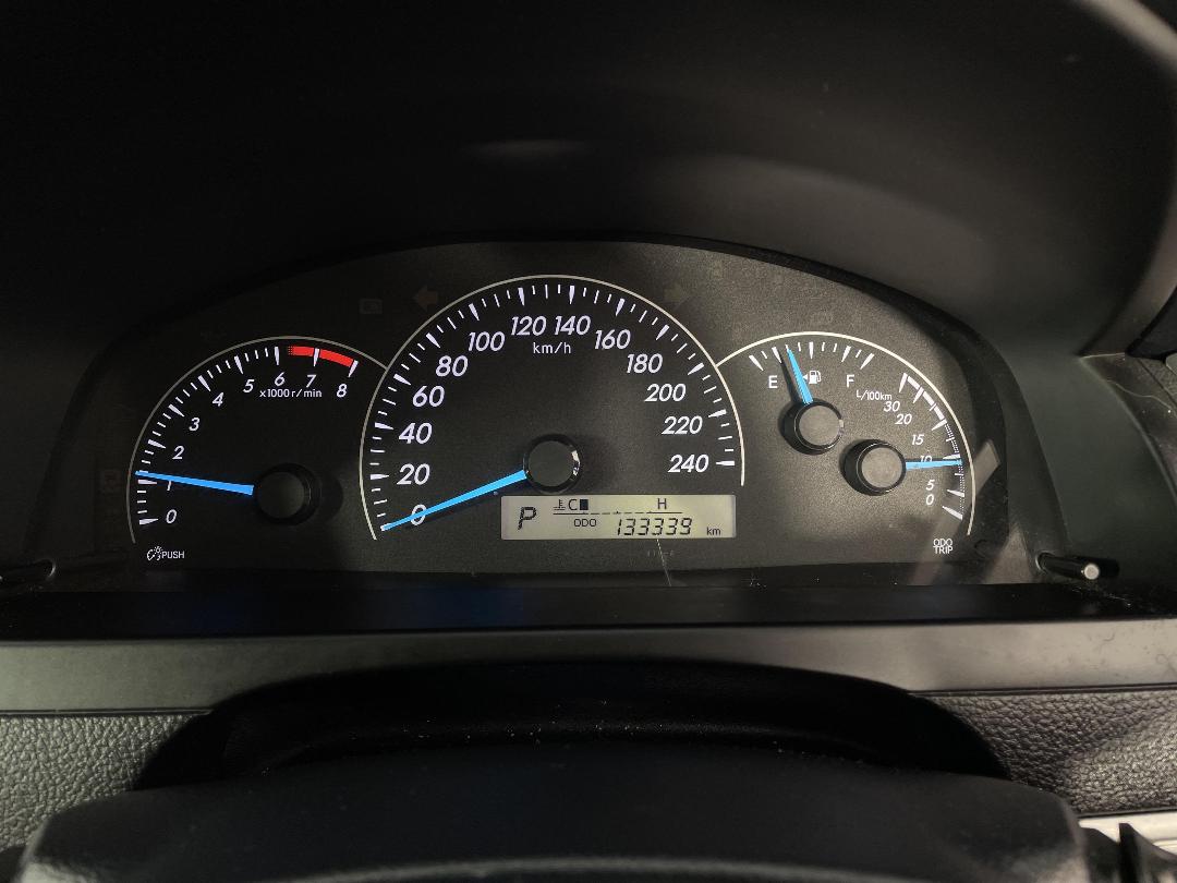 Photo '21' of Toyota Camry