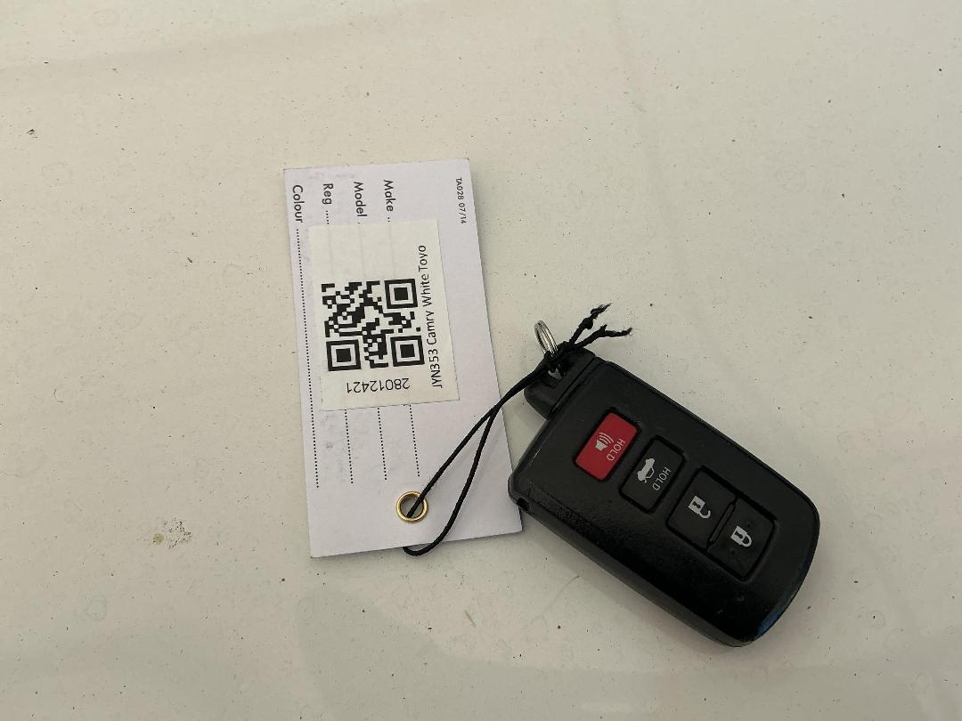 Photo '13' of Toyota Camry Atara S