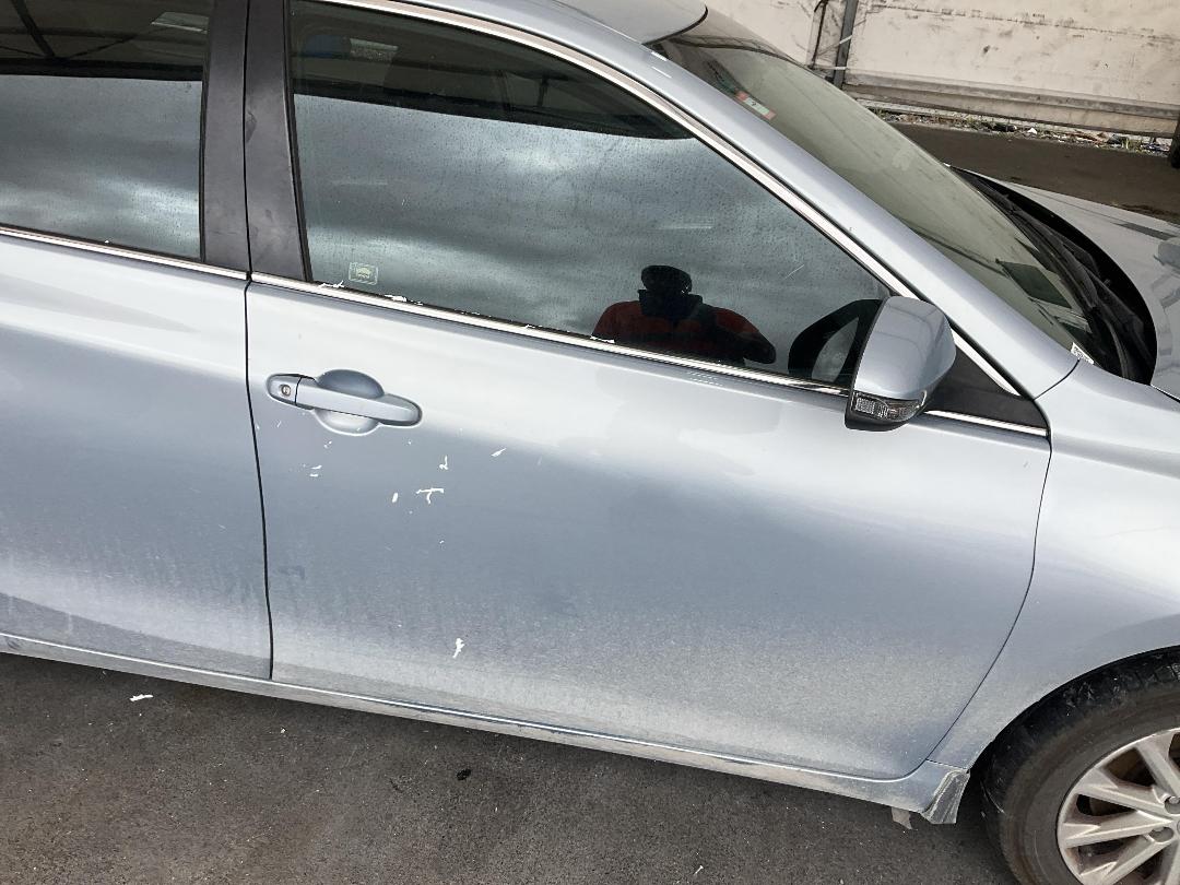 Photo '3' of Toyota Camry GL