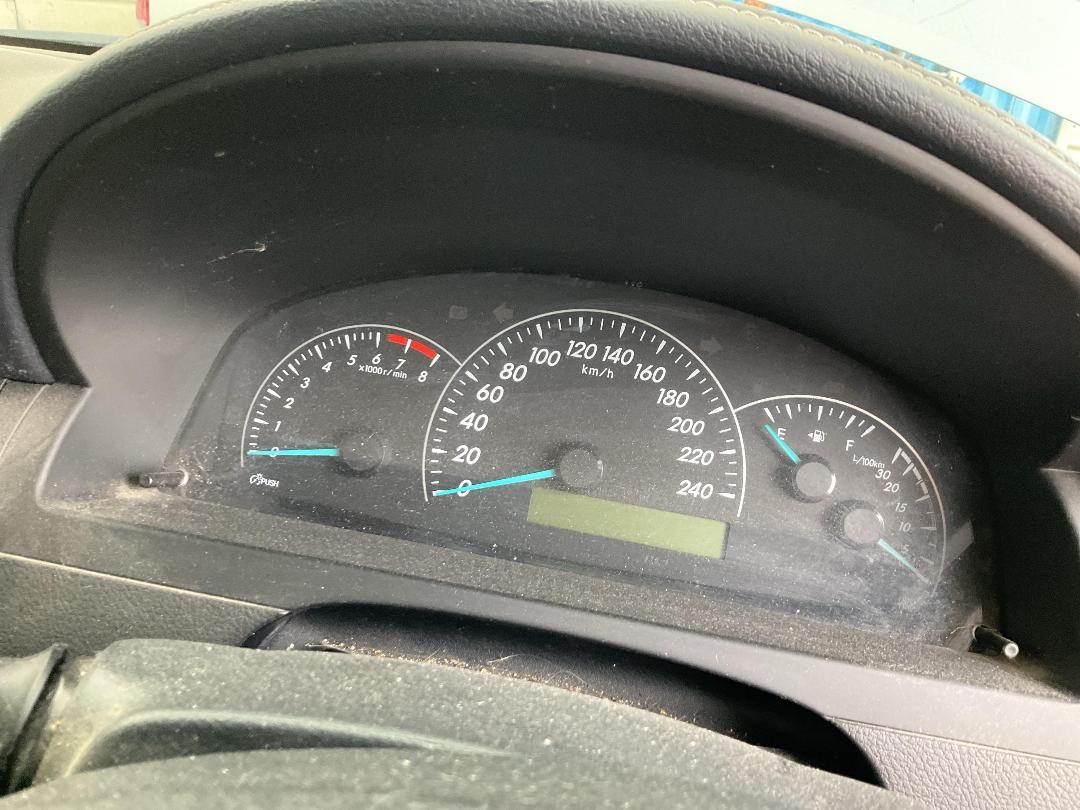 Photo '17' of Toyota Camry GL