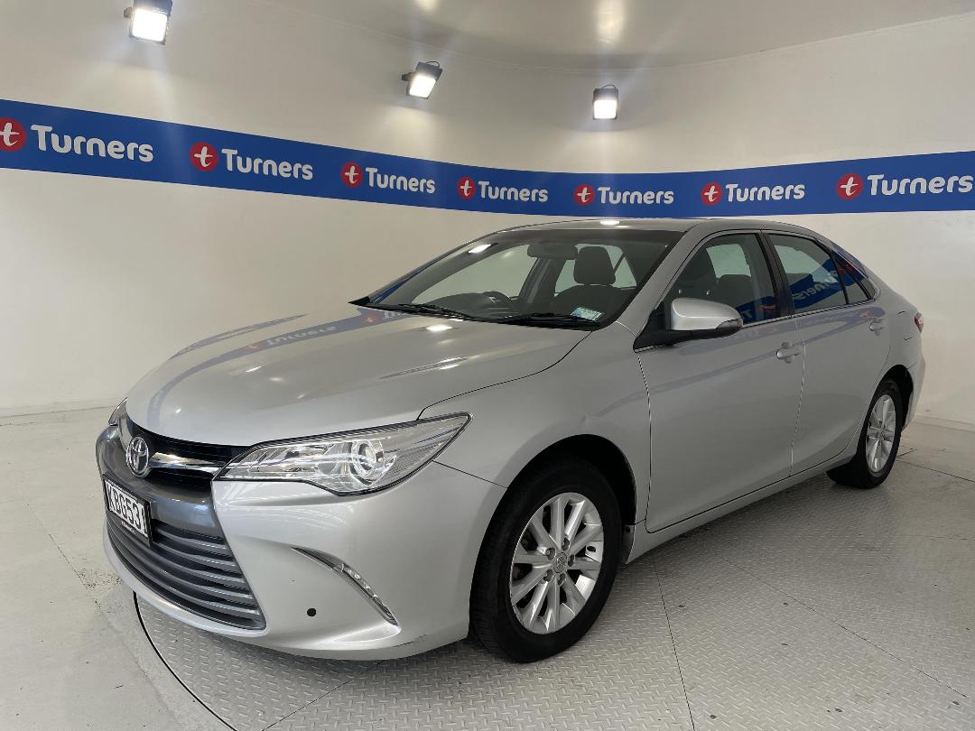 Photo '4' of Toyota Camry