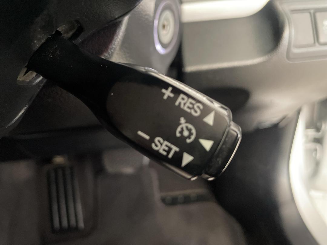 Photo '25' of Toyota Camry