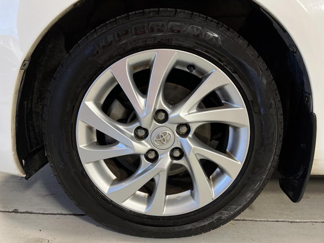 Photo '10' of Toyota Corolla Photo '10' of Toyota Corolla