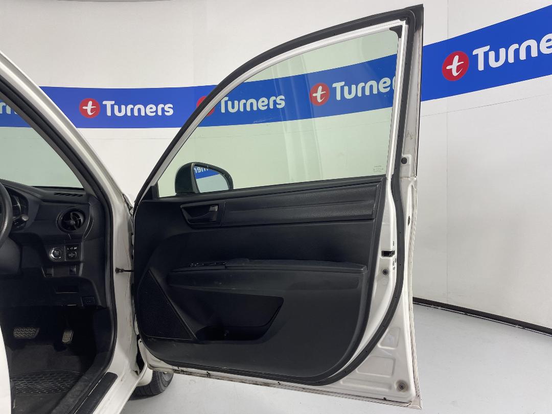 Photo '15' of Toyota Corolla