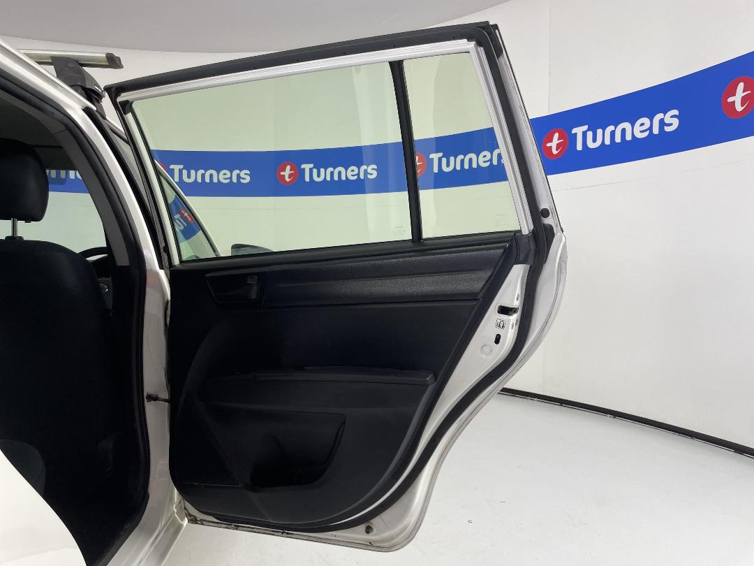 Photo '19' of Toyota Corolla