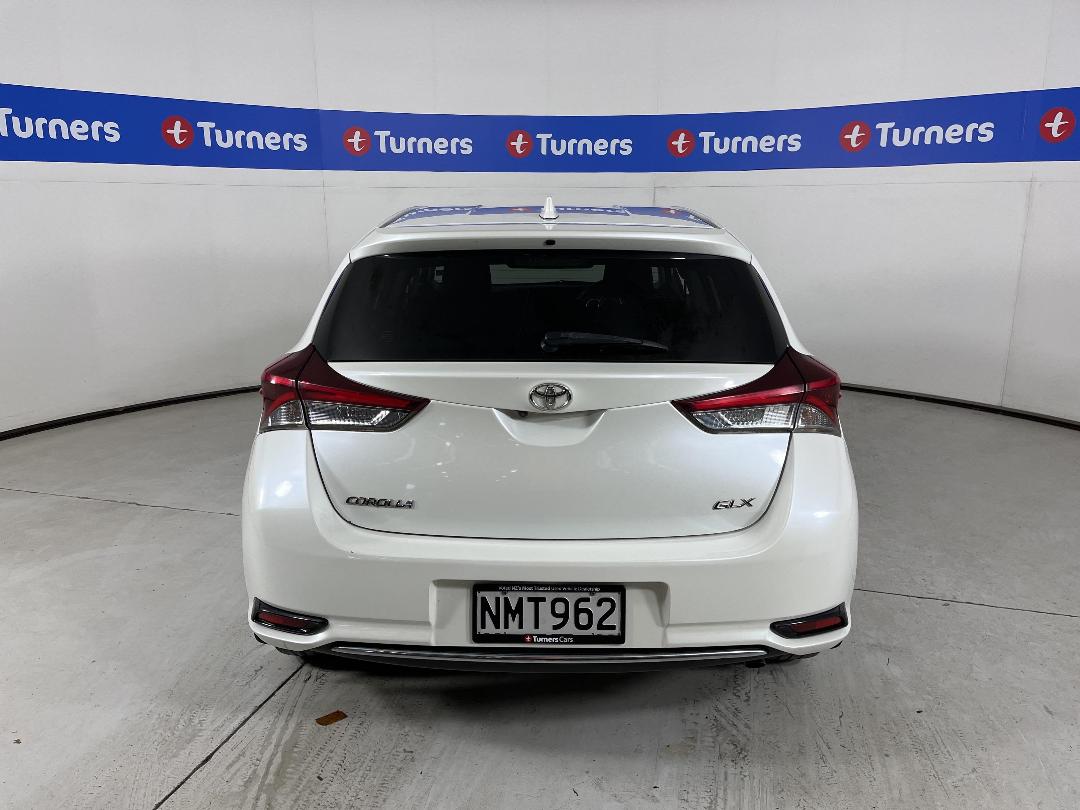 Photo '6' of Toyota Corolla Photo '6' of Toyota Corolla