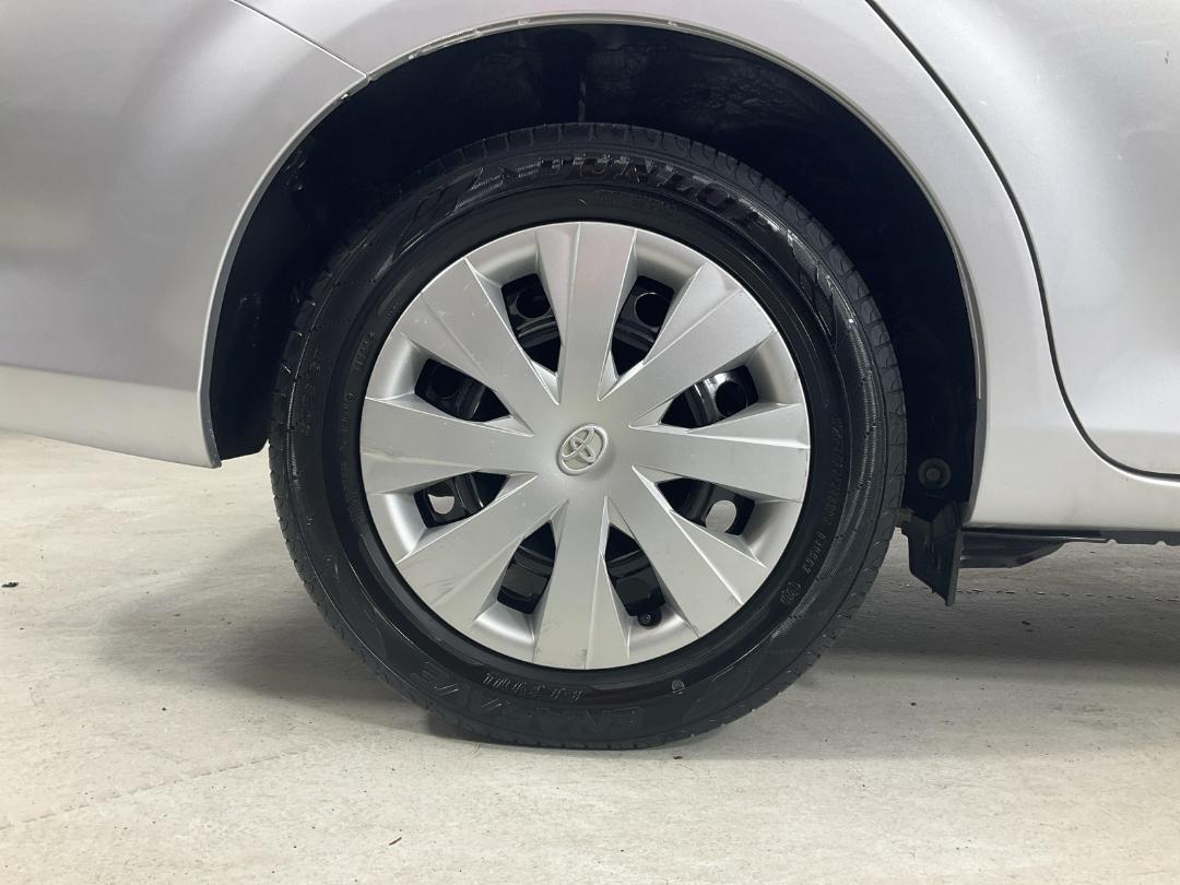 Photo '12' of Toyota Corolla Photo '12' of Toyota Corolla