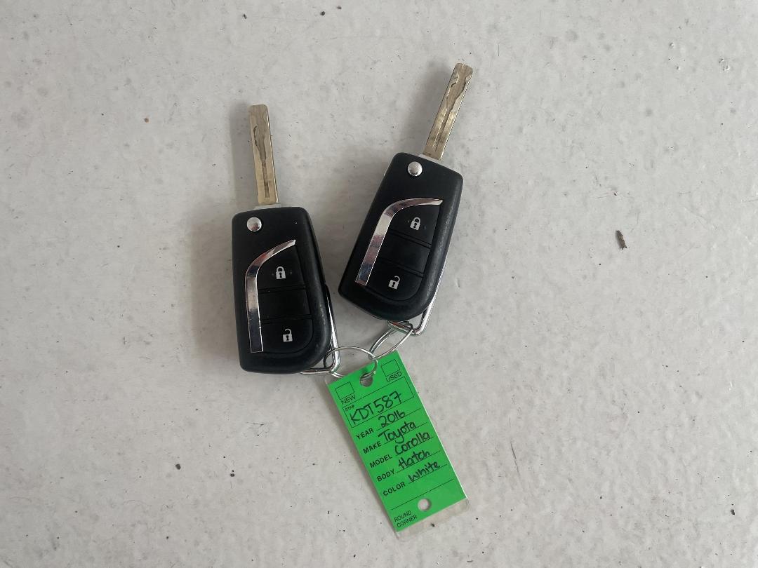 Photo '22' of Toyota Corolla