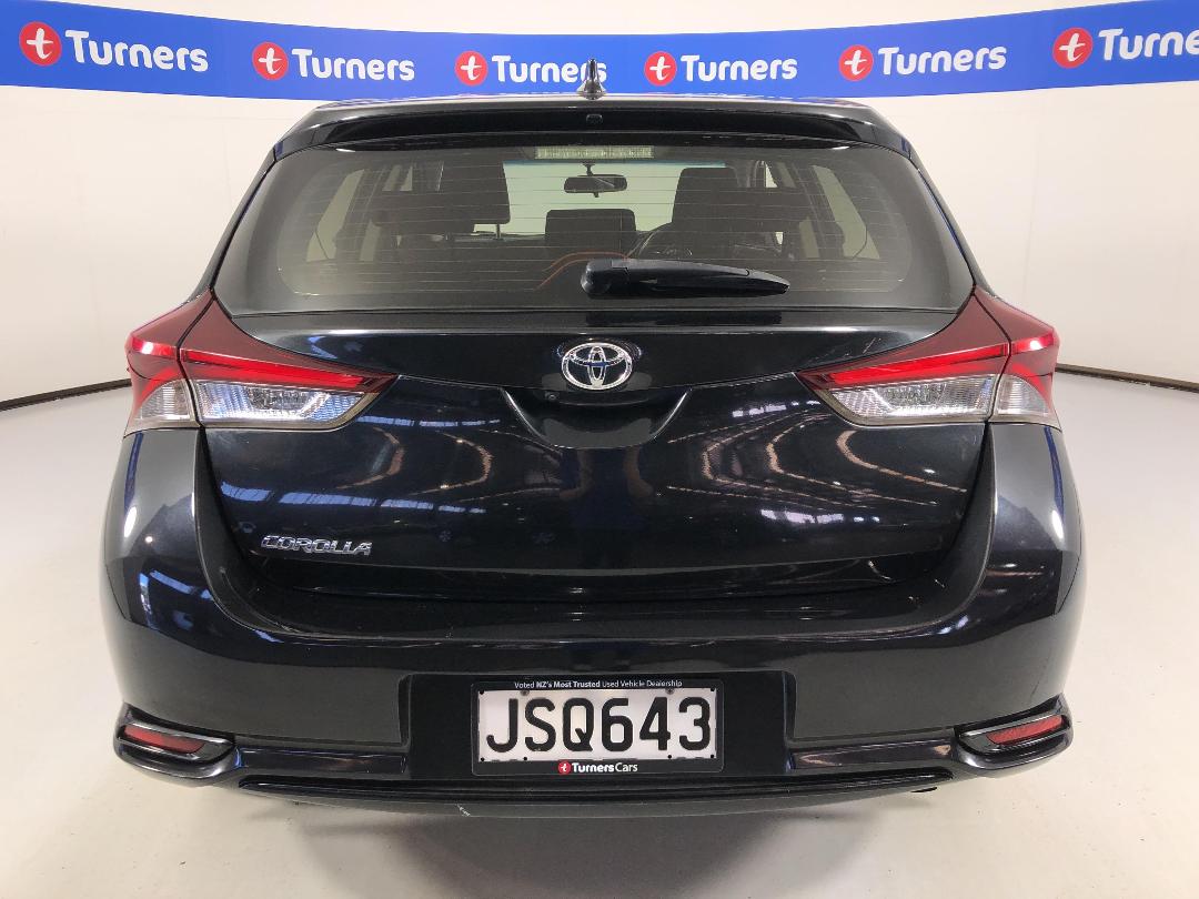 Photo '6' of Toyota Corolla Photo '6' of Toyota Corolla