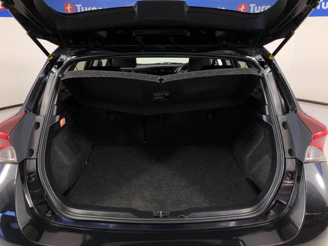 Photo '14' of Toyota Corolla Photo '14' of Toyota Corolla