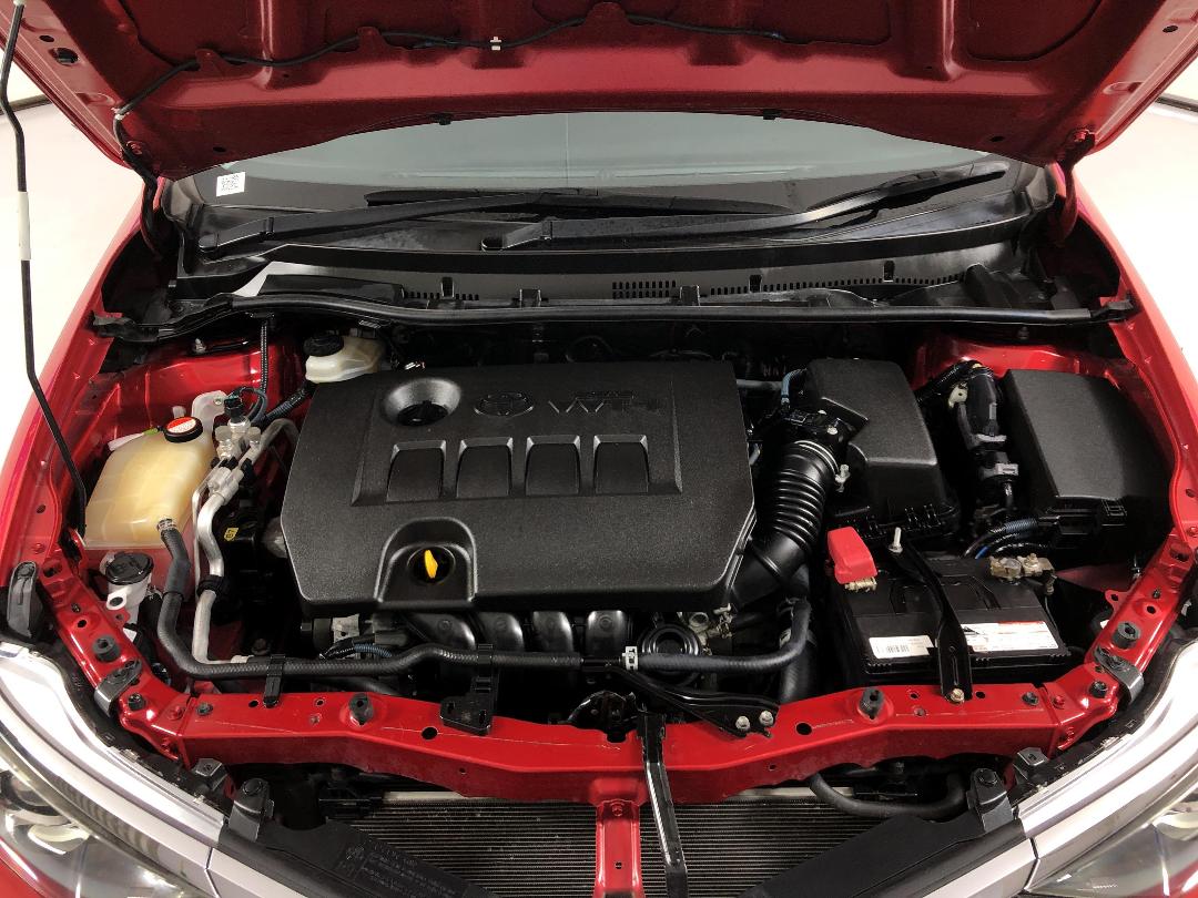 Photo '13' of Toyota Corolla