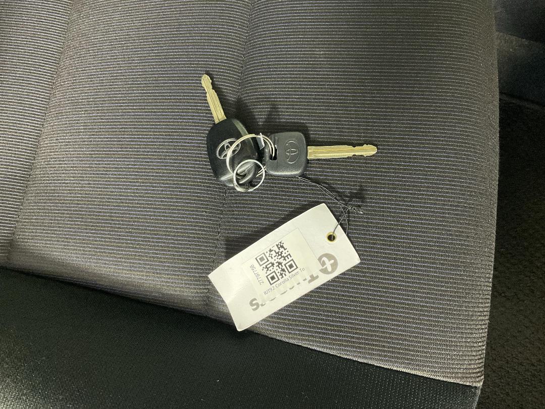 Photo '22' of Toyota Corolla Photo '22' of Toyota Corolla