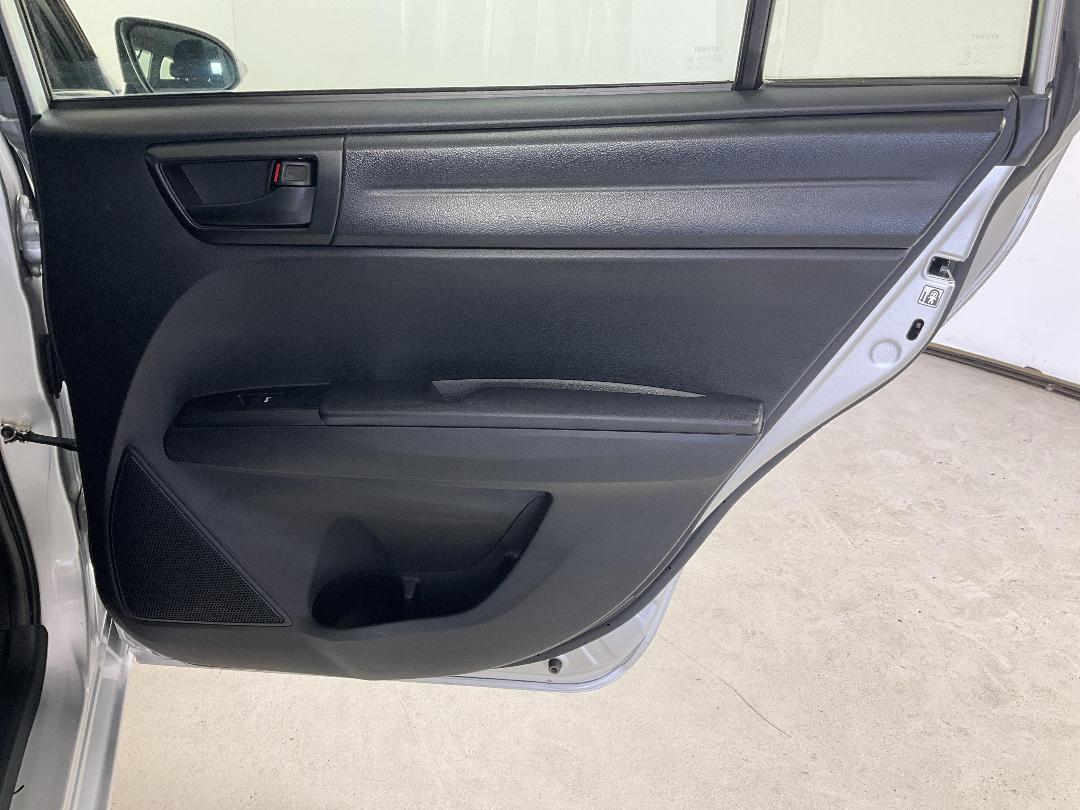 Photo '19' of Toyota Corolla Photo '19' of Toyota Corolla