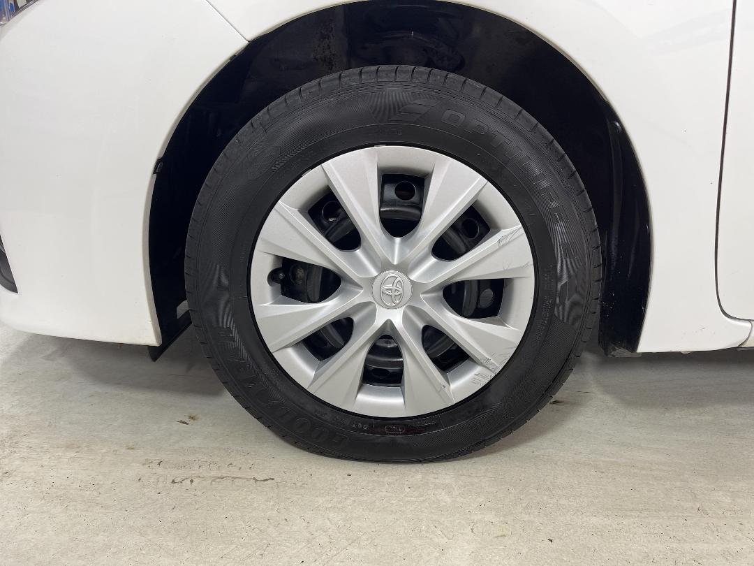 Photo '10' of Toyota Corolla