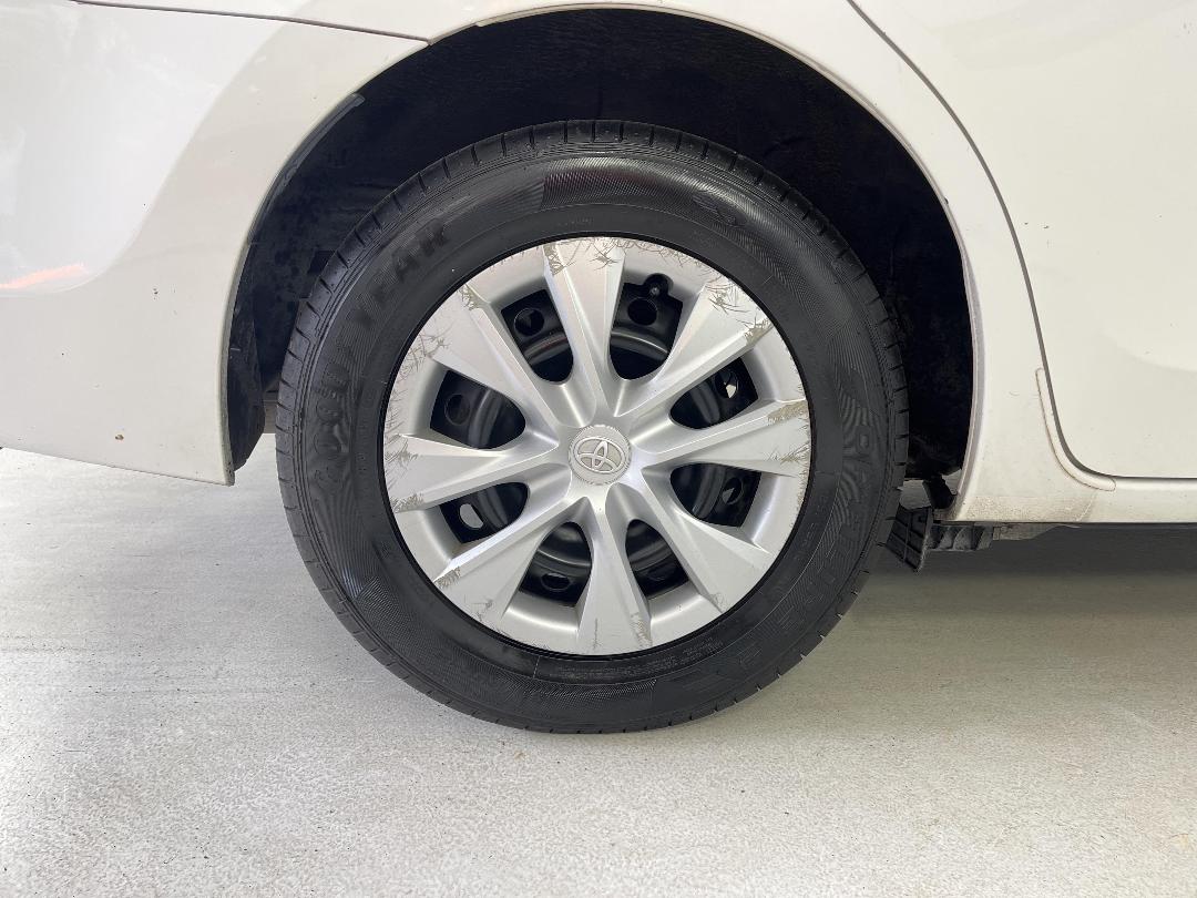 Photo '12' of Toyota Corolla