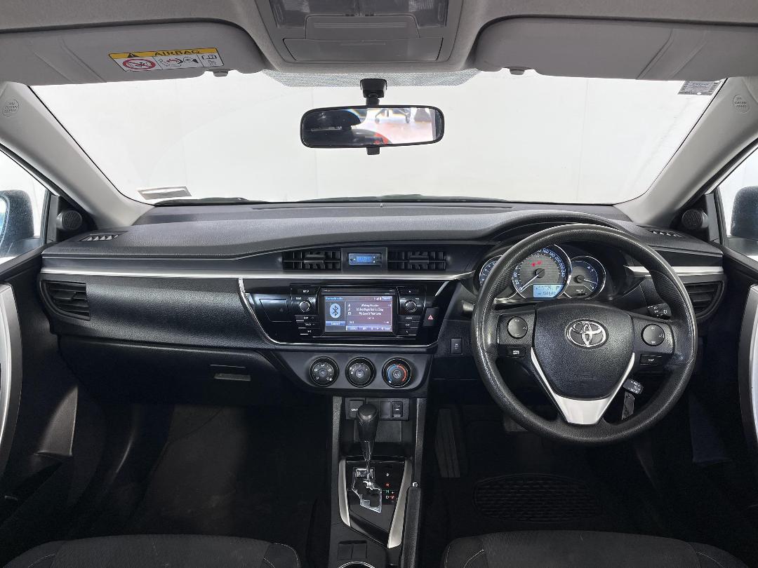 Photo '17' of Toyota Corolla