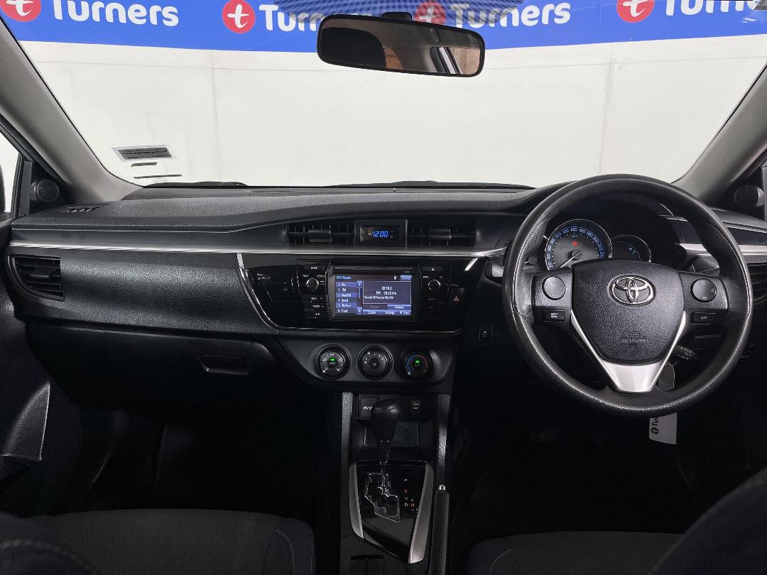 Photo '17' of Toyota Corolla Photo '17' of Toyota Corolla