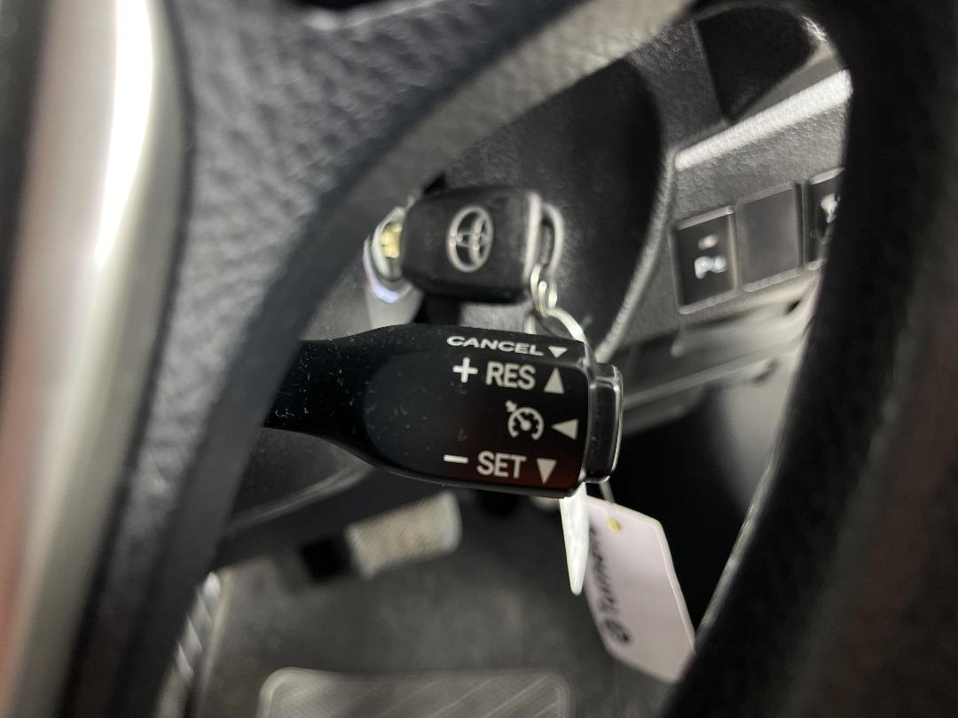 Photo '29' of Toyota Corolla Photo '29' of Toyota Corolla