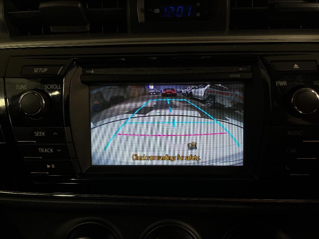 Photo '31' of Toyota Corolla Photo '31' of Toyota Corolla