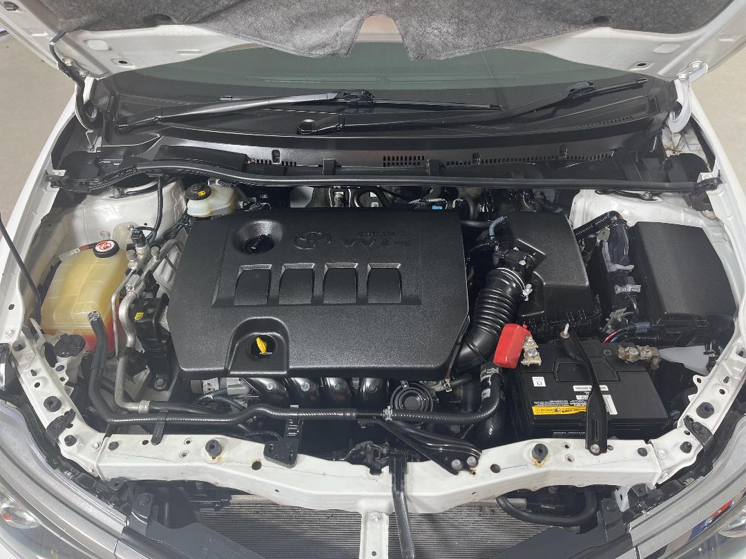 Photo '13' of Toyota Corolla