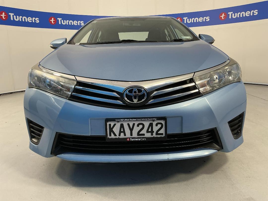 Photo '2' of Toyota Corolla Photo '2' of Toyota Corolla