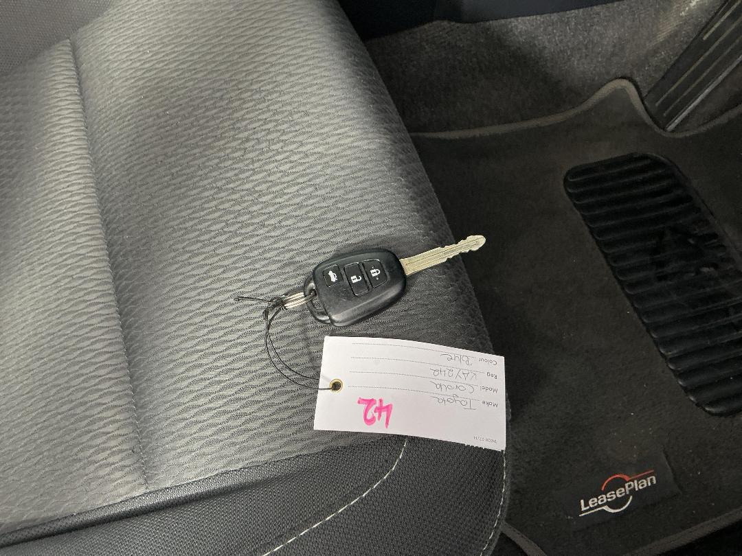 Photo '22' of Toyota Corolla Photo '22' of Toyota Corolla