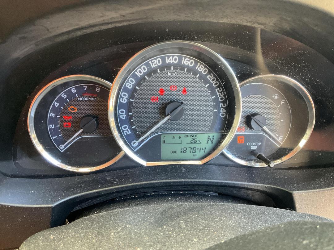 Photo '8' of Toyota Corolla GX Photo '8' of Toyota Corolla GX