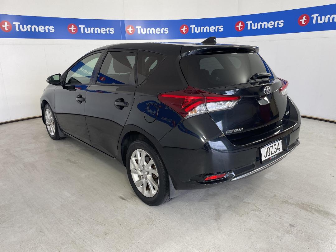 Photo '5' of Toyota Corolla Photo '5' of Toyota Corolla