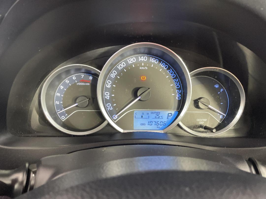 Photo '21' of Toyota Corolla Photo '21' of Toyota Corolla