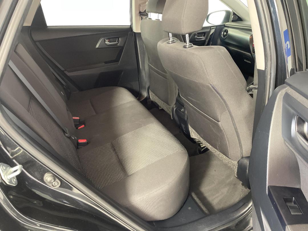 Photo '20' of Toyota Corolla Photo '20' of Toyota Corolla