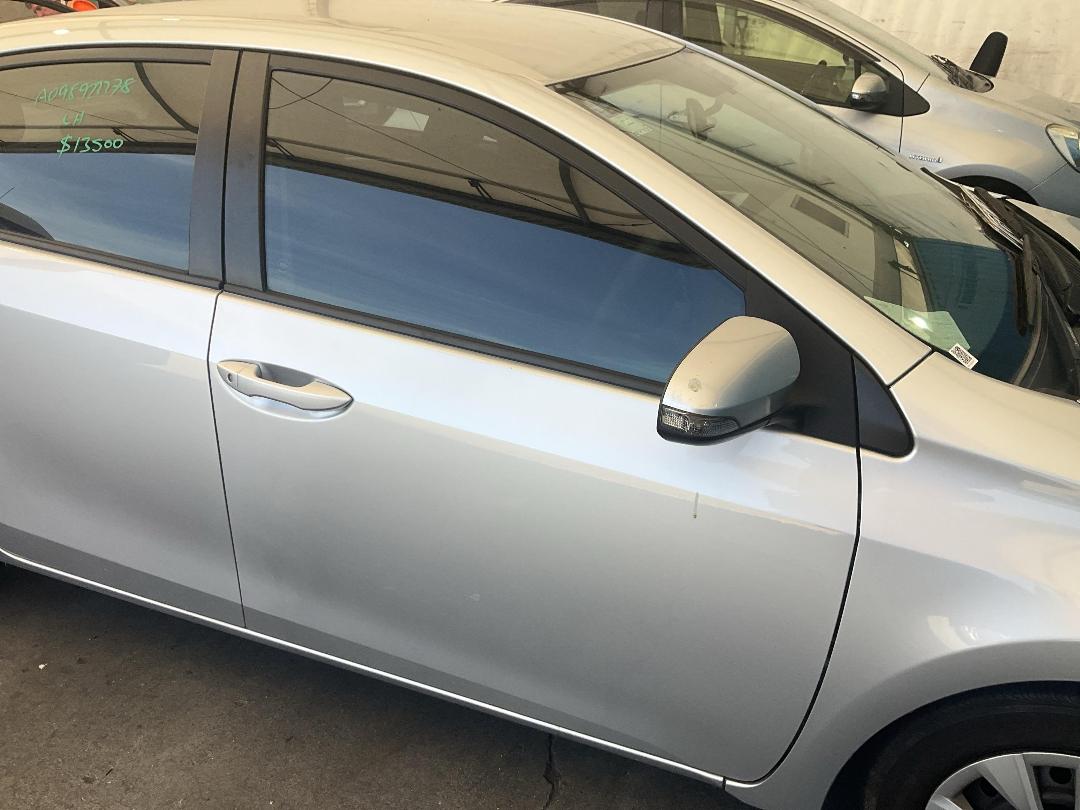 Photo '3' of Toyota Corolla GX Photo '3' of Toyota Corolla GX