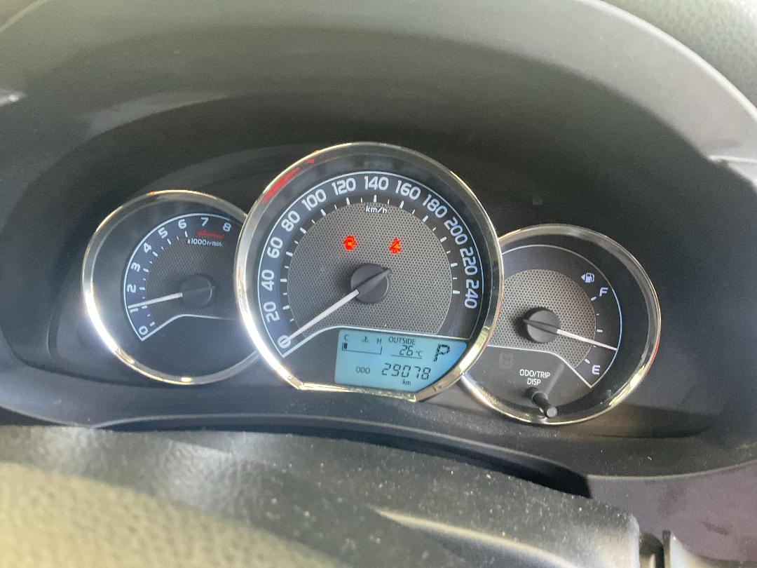 Photo '17' of Toyota Corolla GX Photo '17' of Toyota Corolla GX