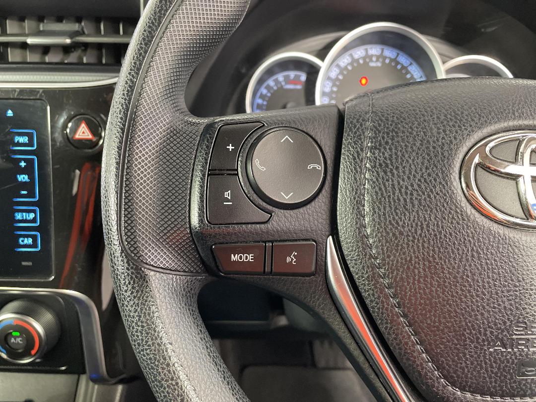 Photo '25' of Toyota Corolla Photo '25' of Toyota Corolla