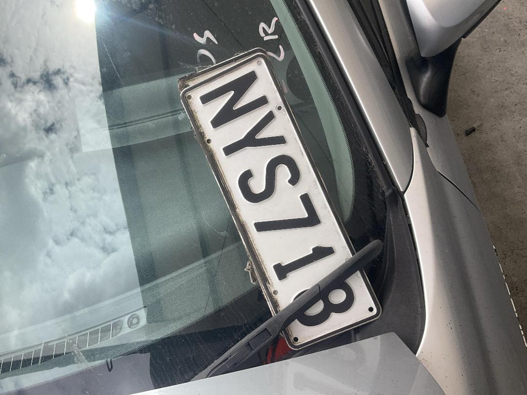 Photo '22' of Toyota Corolla Fielder Photo '22' of Toyota Corolla Fielder