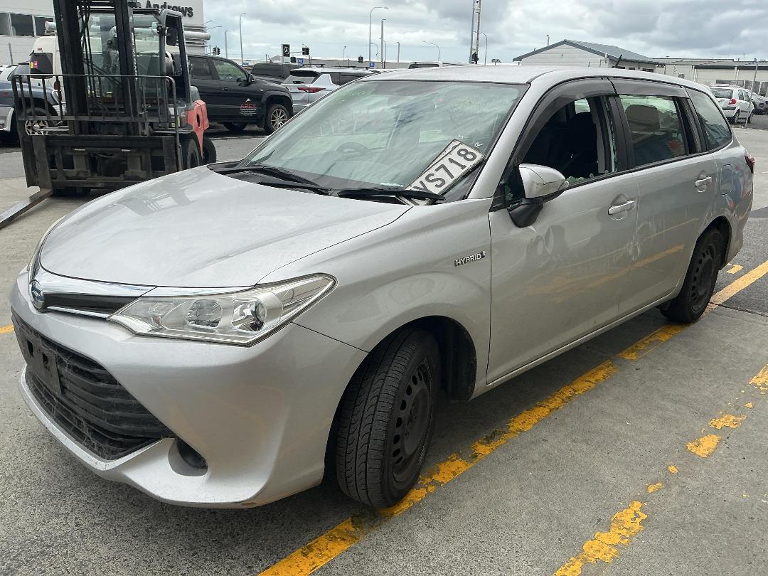 Photo '23' of Toyota Corolla Fielder Photo '23' of Toyota Corolla Fielder