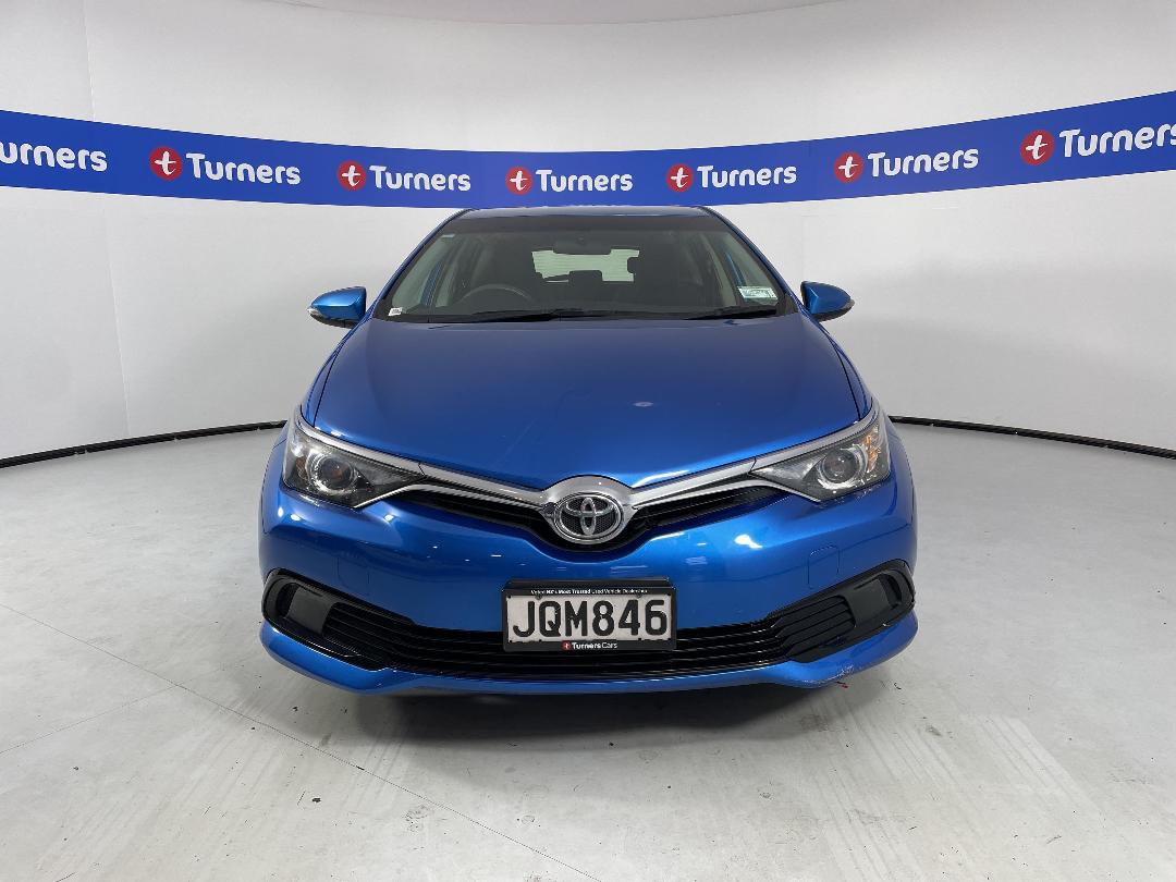 Photo '2' of Toyota Corolla