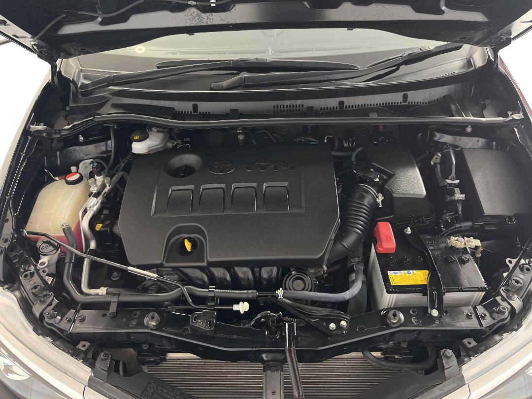 Photo '13' of Toyota Corolla