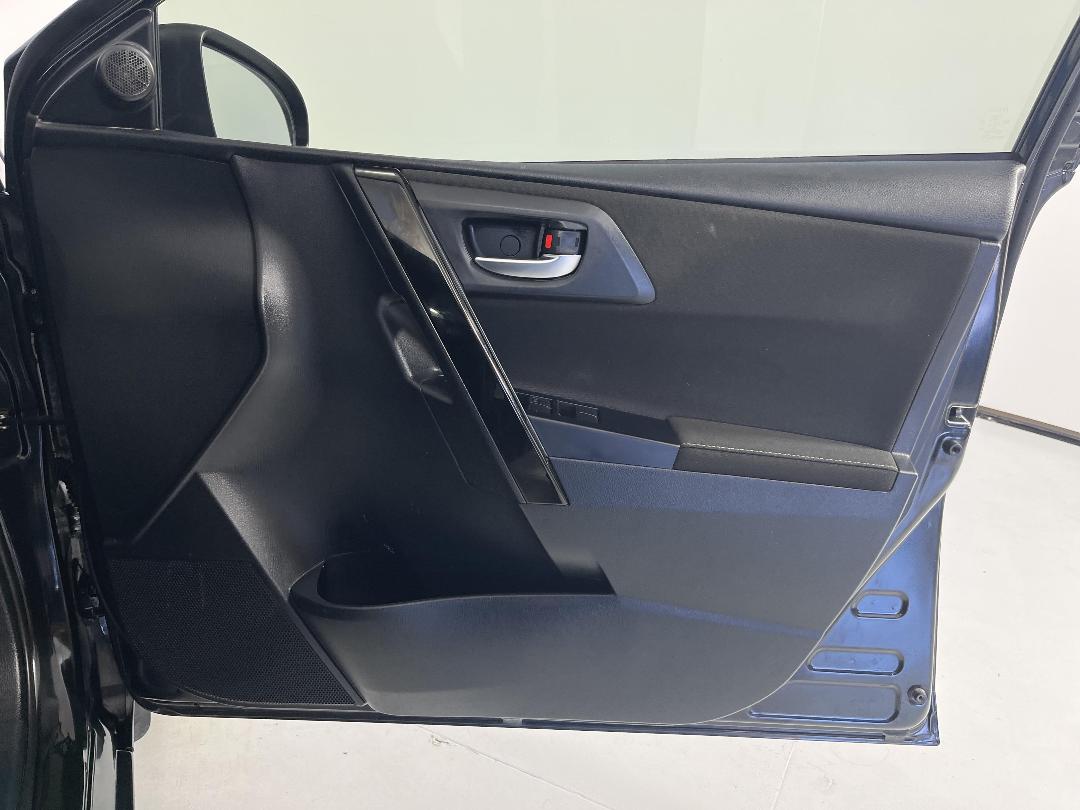 Photo '15' of Toyota Corolla