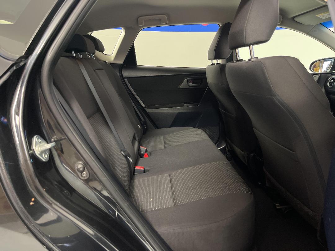 Photo '20' of Toyota Corolla