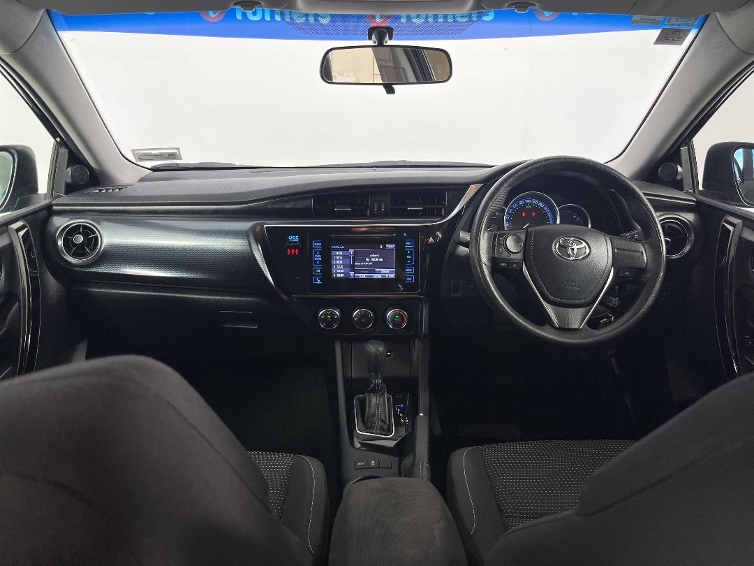 Photo '17' of Toyota Corolla