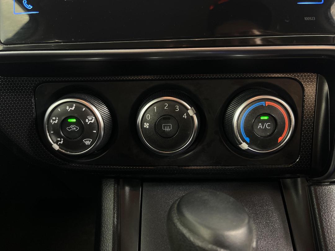 Photo '26' of Toyota Corolla