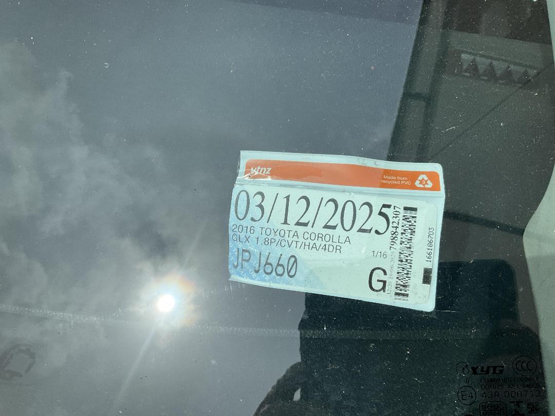 Photo '13' of Toyota Corolla GLX