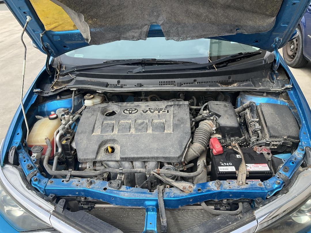 Photo '14' of Toyota Corolla GLX