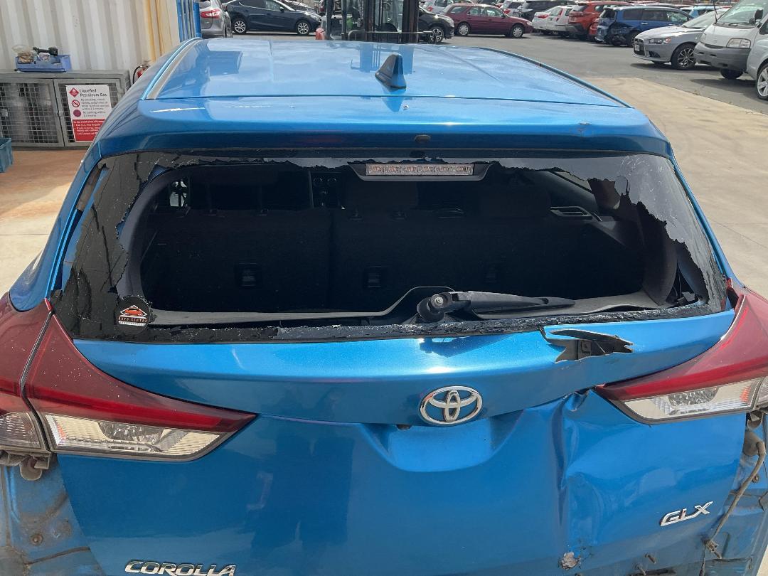 Photo '18' of Toyota Corolla GLX