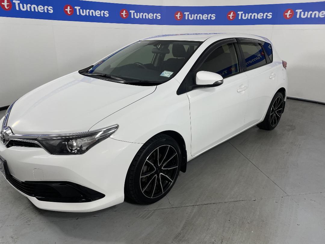 Photo '4' of Toyota Corolla