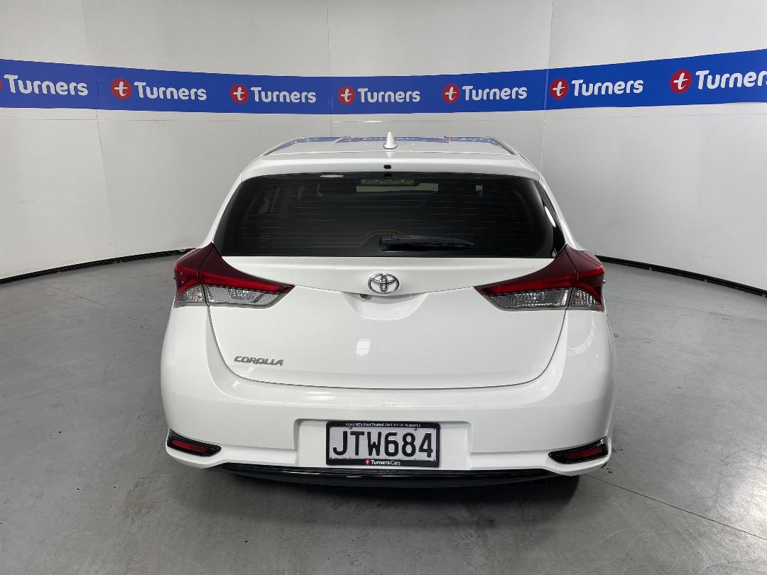 Photo '6' of Toyota Corolla