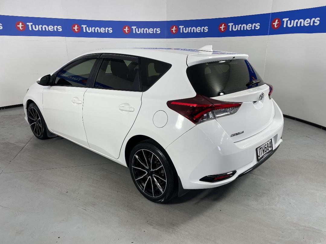 Photo '5' of Toyota Corolla