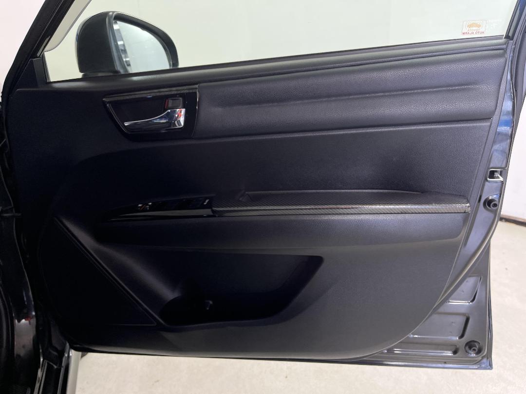 Photo '15' of Toyota Corolla