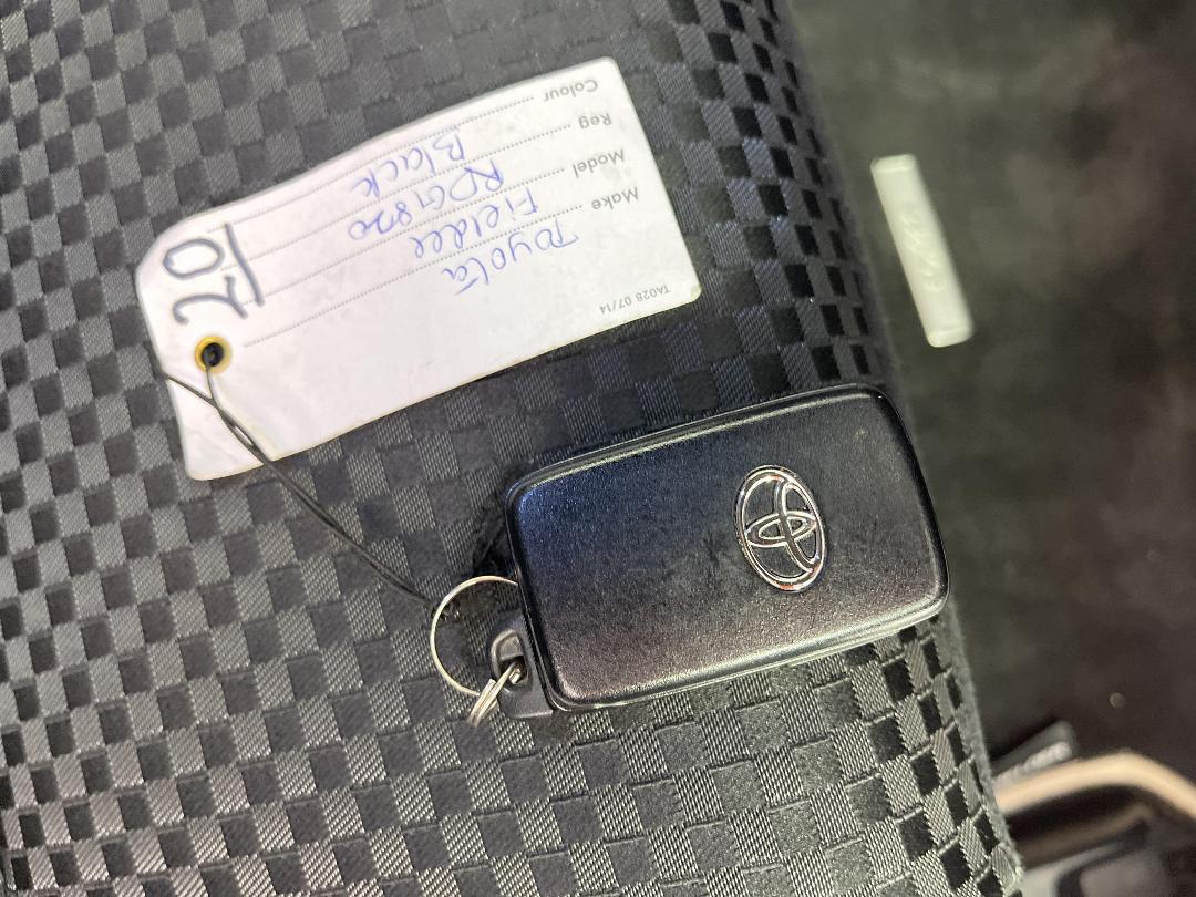 Photo '22' of Toyota Corolla